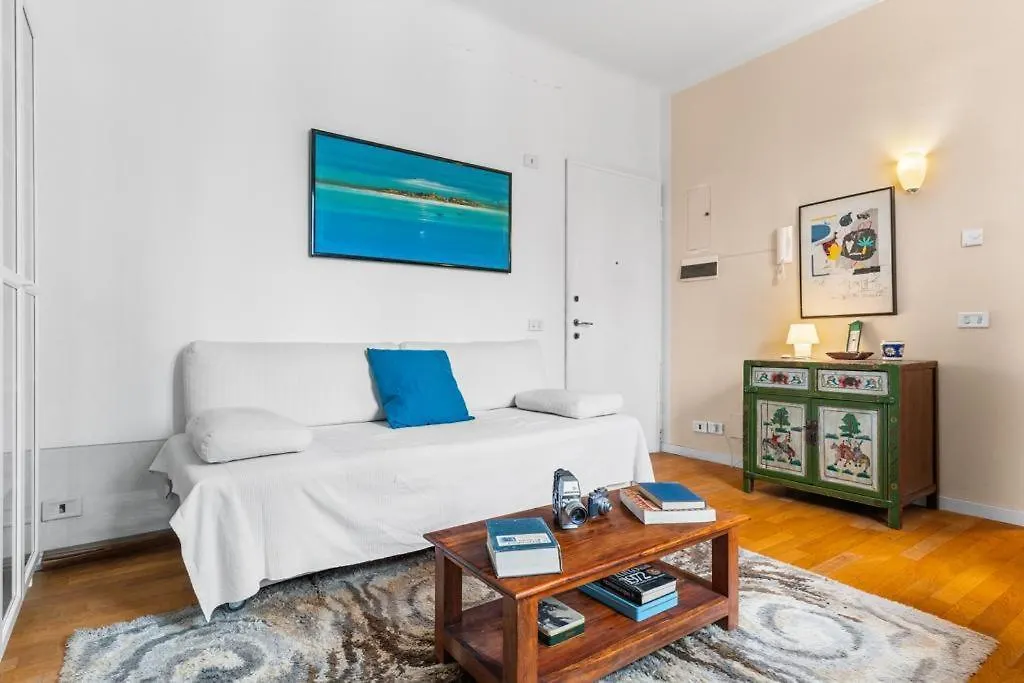 Milano- Stazione Garibaldi Ecletic Apartment Italia
